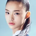 林允