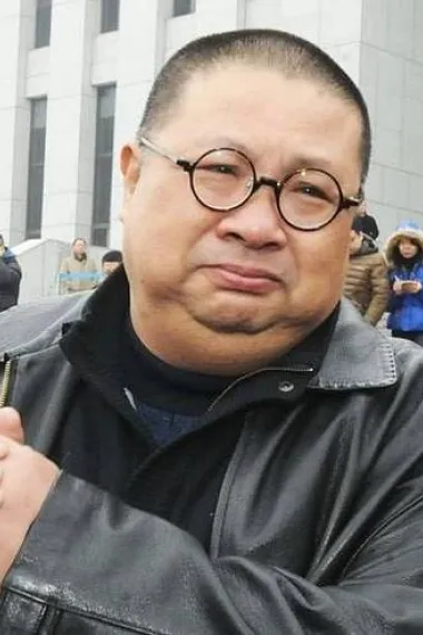 王振华